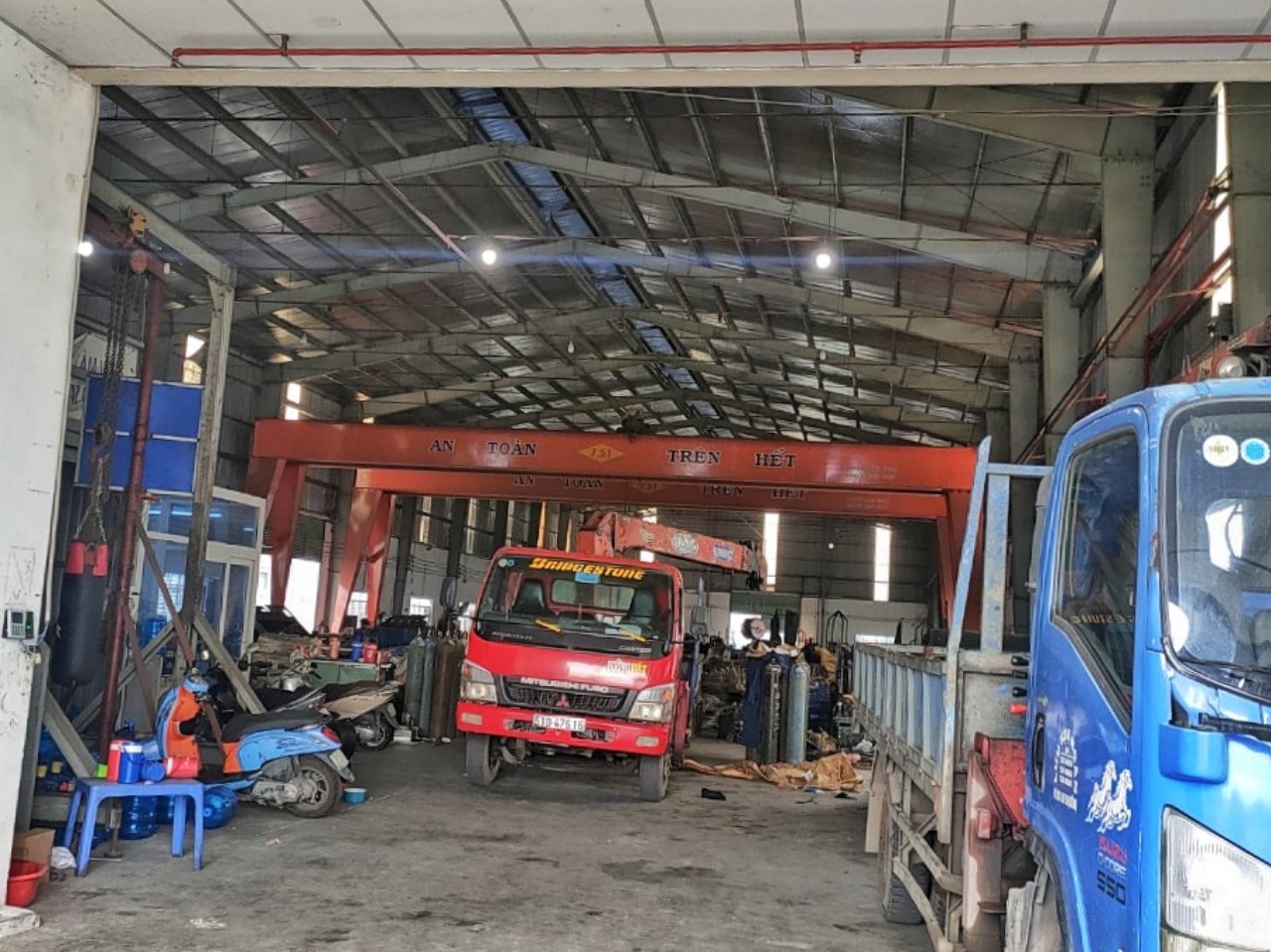 Kho xưởng cho thuê giá rẻ khu công nghiệp hải sơn dt 1000 đến 2000m2