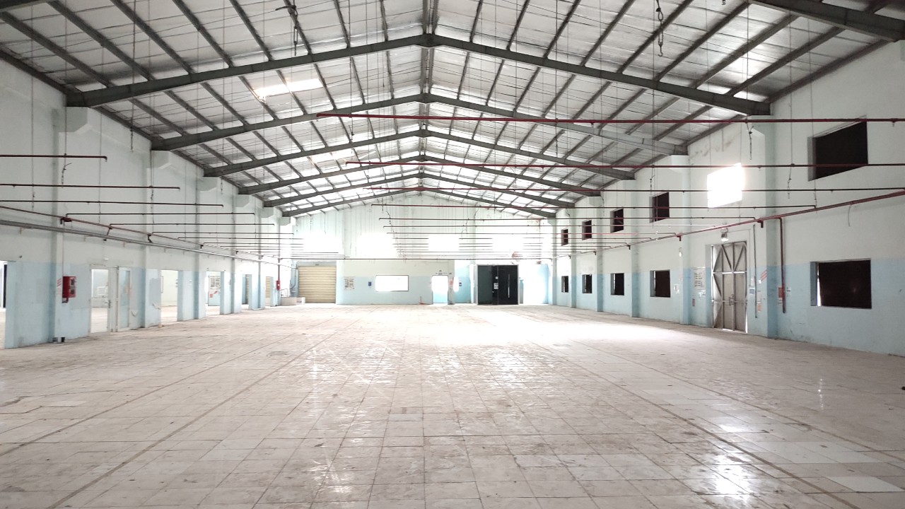 Cho thuê xưởng giá rẻ KCN Vĩnh Lộc diện tích 3000m2/ kv 5000m2