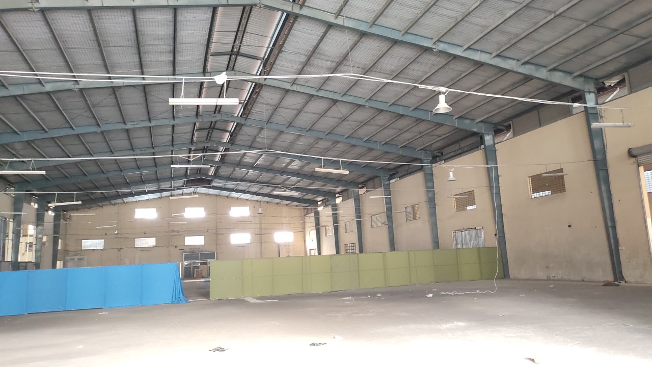 Kho xưởng cho thuê quốc lộ 1A, quận Bình Tân dt 2000m2 – 3000m2 giá chỉ 100k/m.