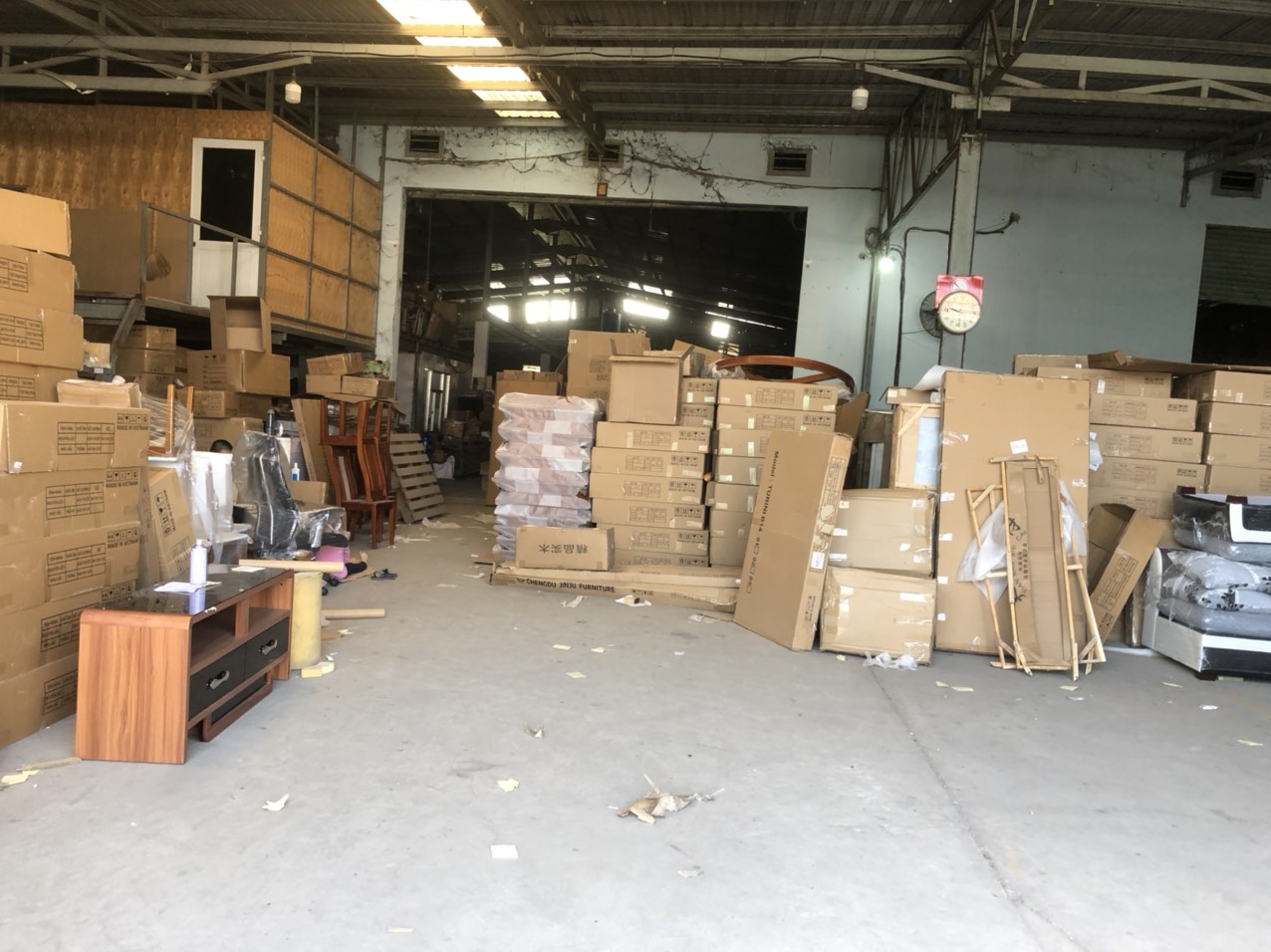 Cho thuê kho xưởng sản xuất rộng 2300m2 Nguyễn Văn Bứa, Hóc Môn giáp củ chi, quận 12.
