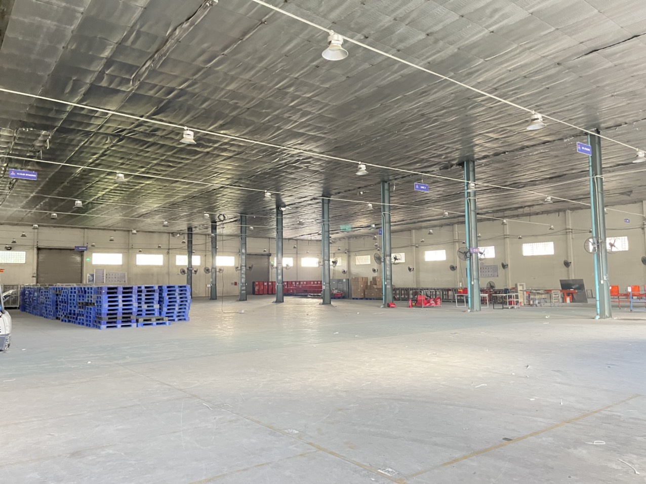 Cho thuê kho chứa hàng 1200m2 Quận 12 gần KCN Tân Bình có giấy tờ pccc
