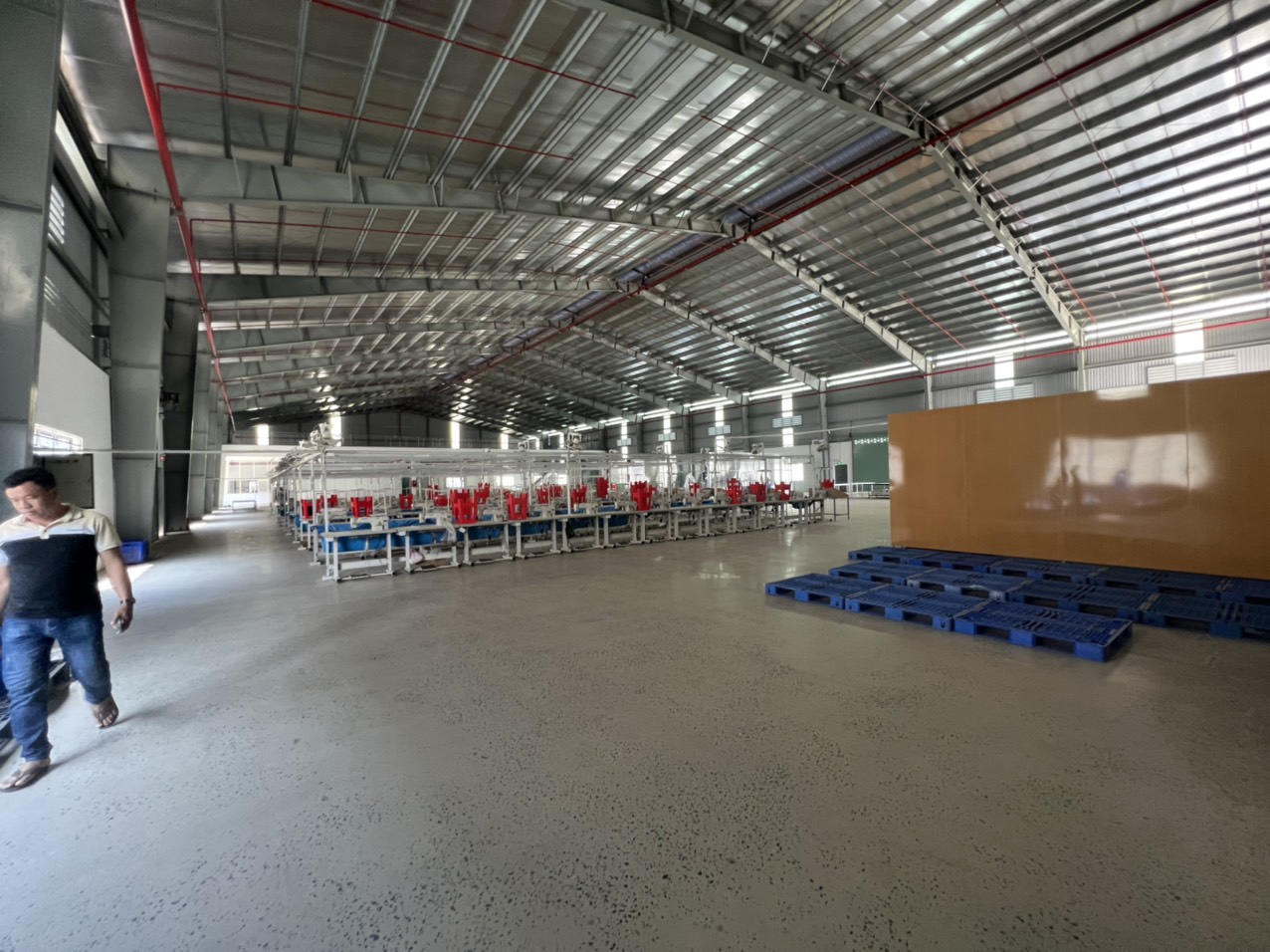 Cho thuê xưởng May mặc kcn Hải Sơn 5000m2 pccc tự động