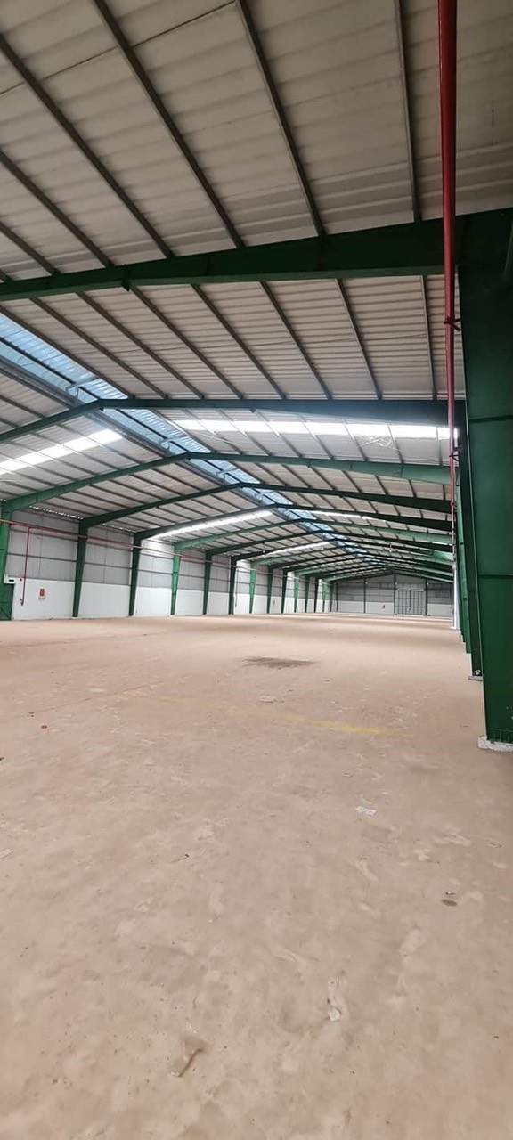 Kho xưởng cho thuê 3600m2 quận Bình Tân gần Quốc Lộ 1A