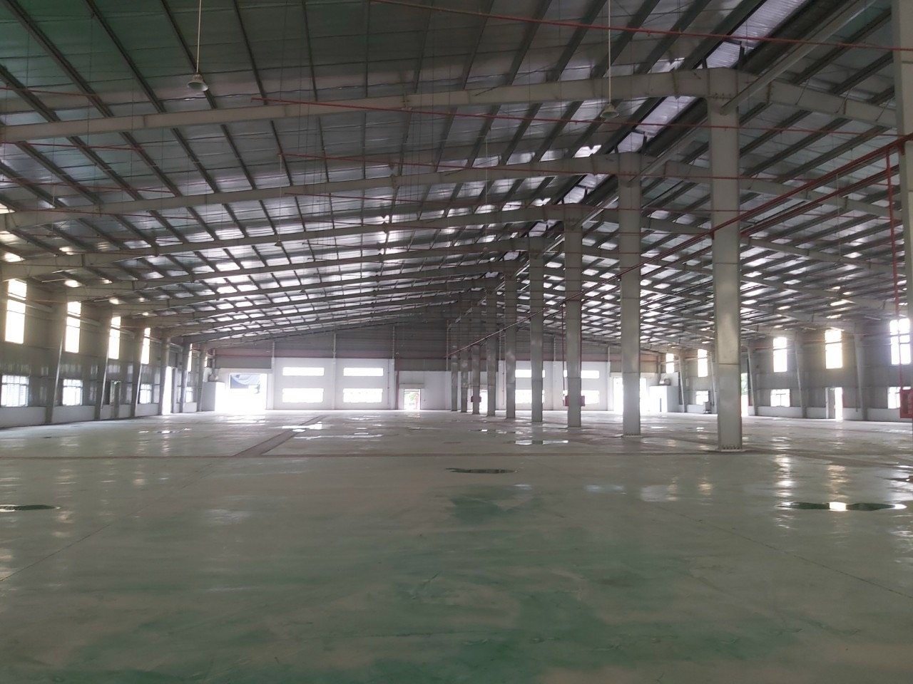 Cho thuê xưởng Kcn Đức Hoà, Long An 6.000m2, giá cực tốt.