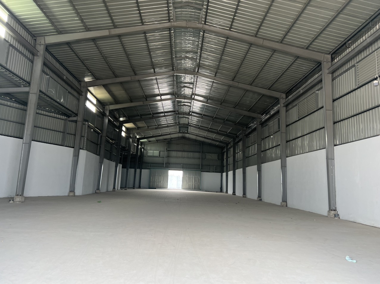 Cho thuê kho 1300m2 Hồ Văn Long, P. Tân Tạo, Bình Tân