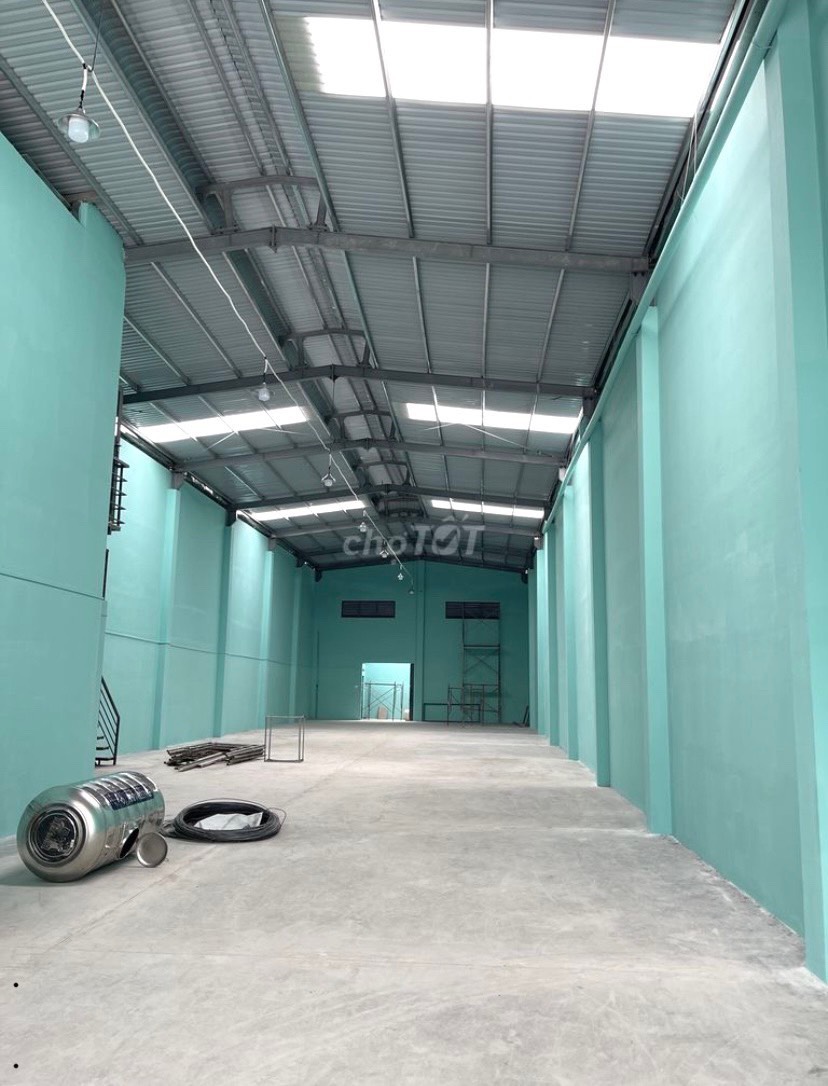 Cho thuê kho 700m2 đường Trần Văn Giàu, Quận Bình Chánh,