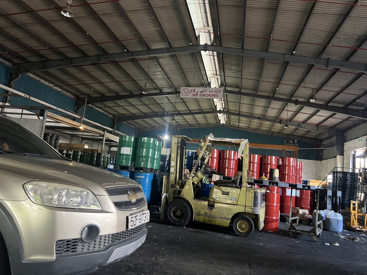 Cho thuê kho xưởng 1.100m2 kcn Tân Bình, Quận Tân Phú.