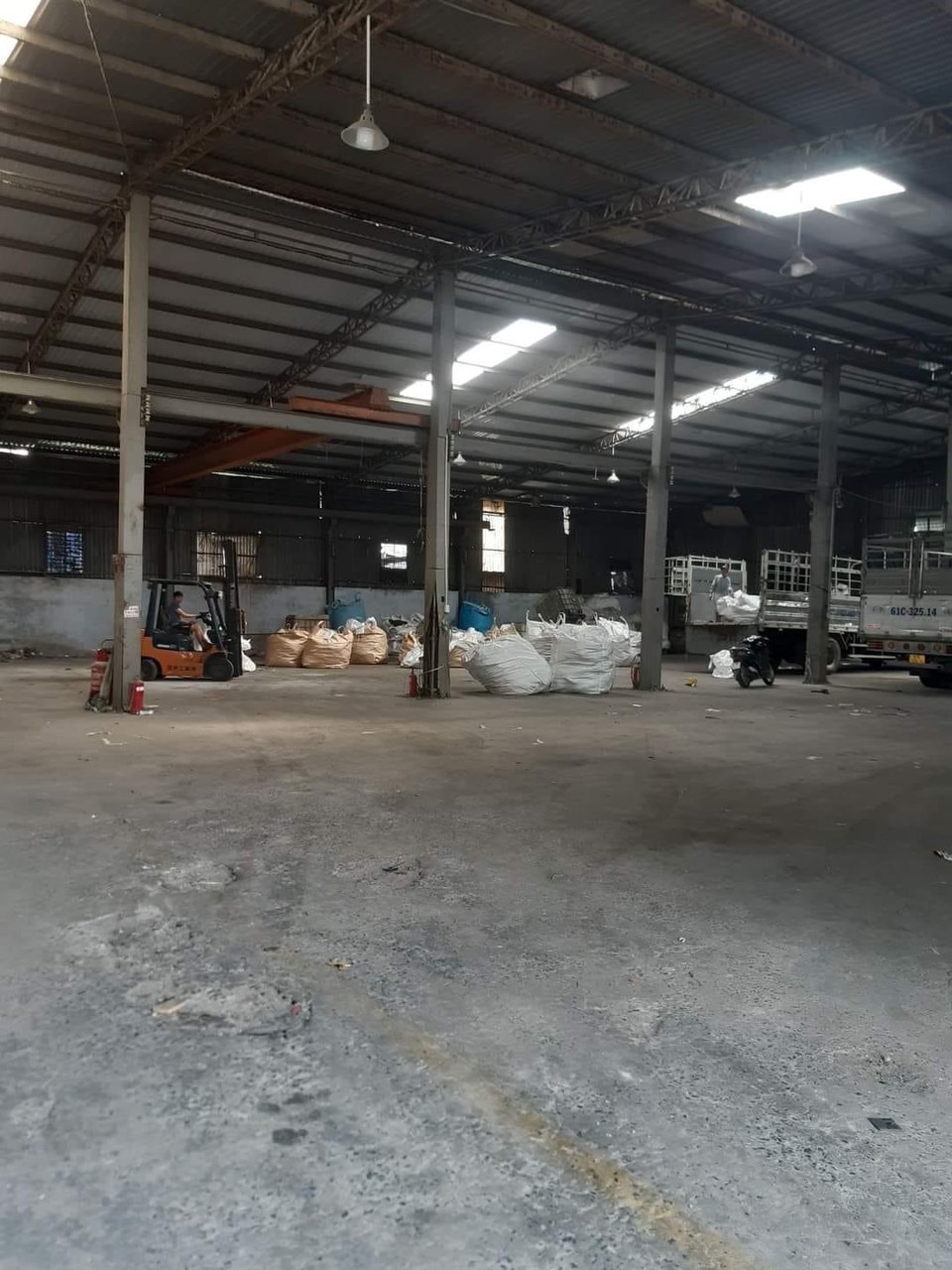 Cho thuê xưởng 1000m2 Tân Đông Hiệp, Dĩ An, tỉnh Bình Dương