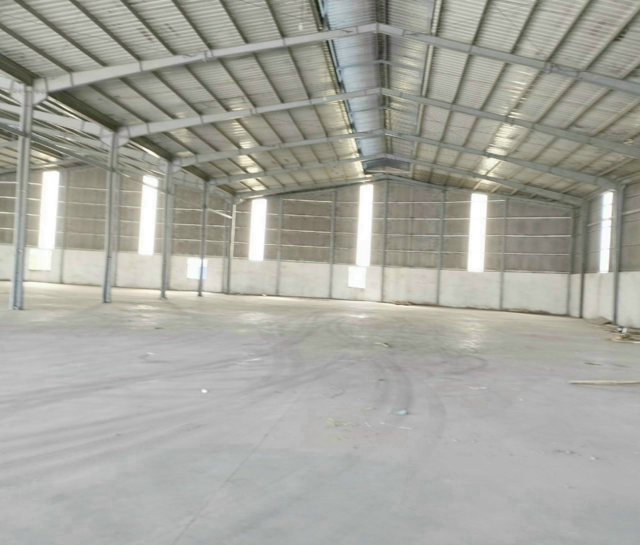 Cho thuê xưởng 2500m2 Khánh Bình Tân Uyên Bình Dương giá rẻ
