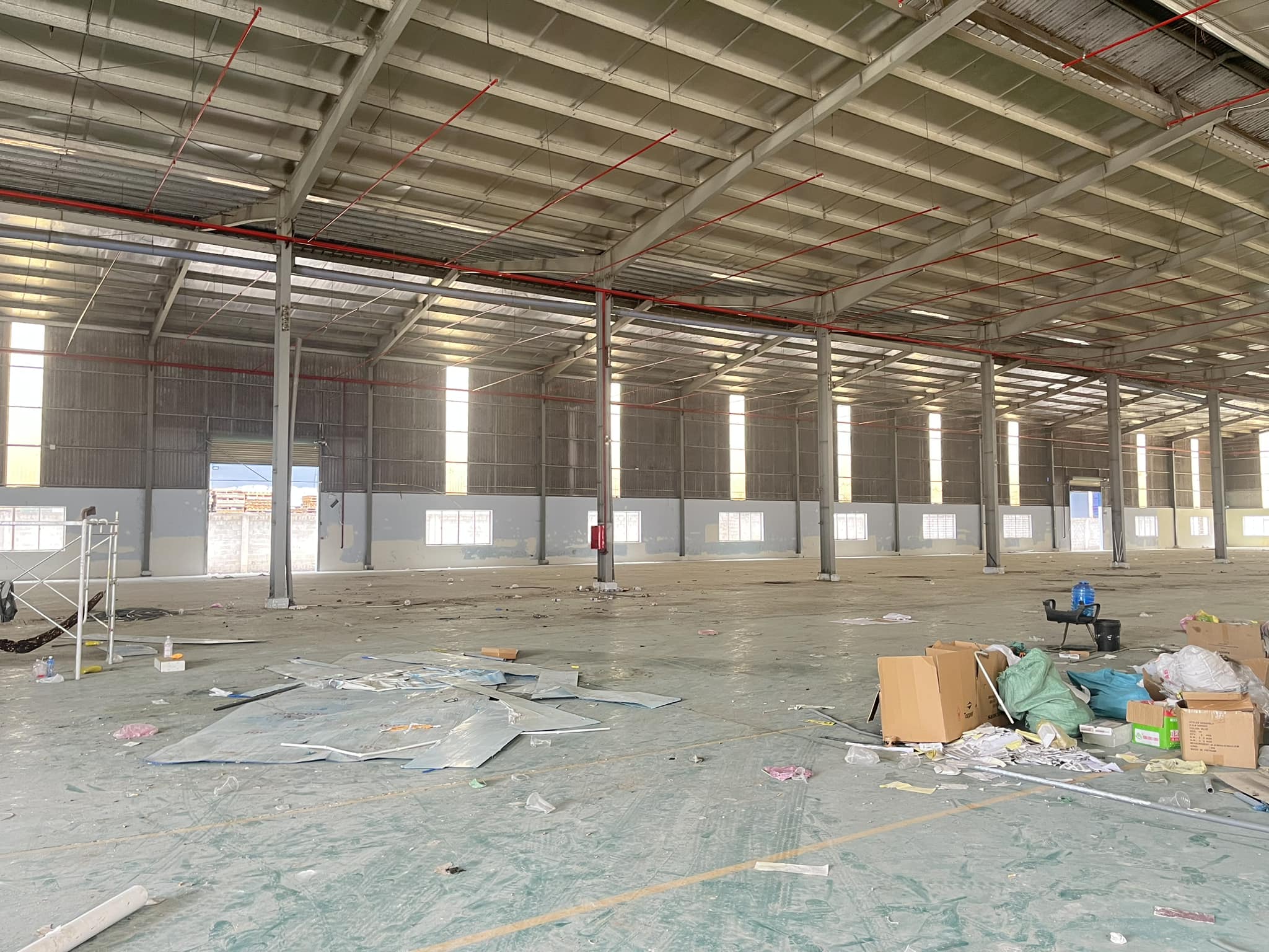 Bán nhà xưởng 3.895 m2 trong KCN Huyện Đức Hòa, Tỉnh Long An