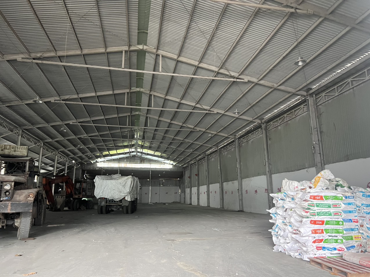 Cho thuê kho xưởng 2000m2 Bình Chánh, gần KCN Tân Tạo