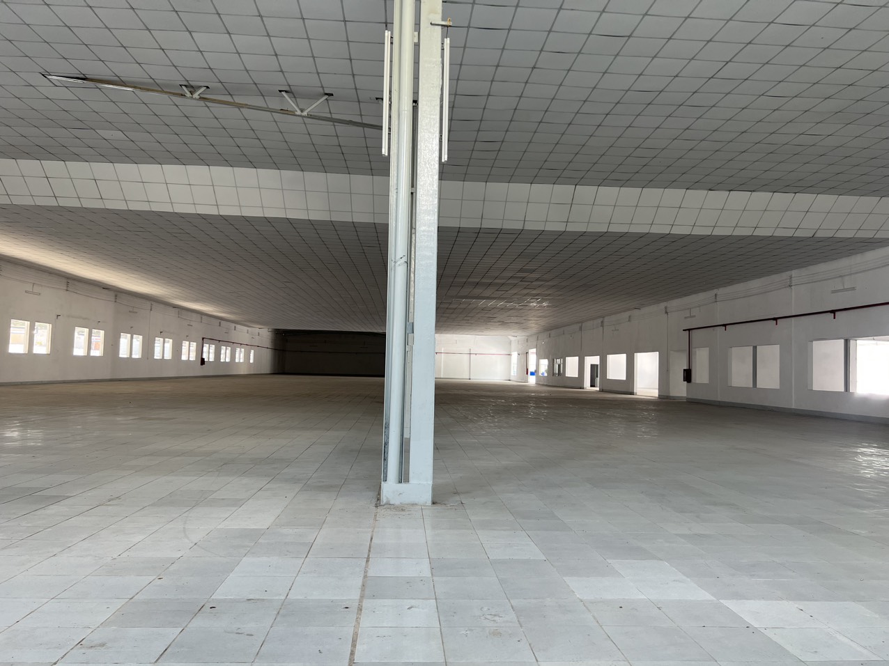 Cho thuê nhà xưởng 5000m2 Phan Huy Ích, phường 15, Tân Bình