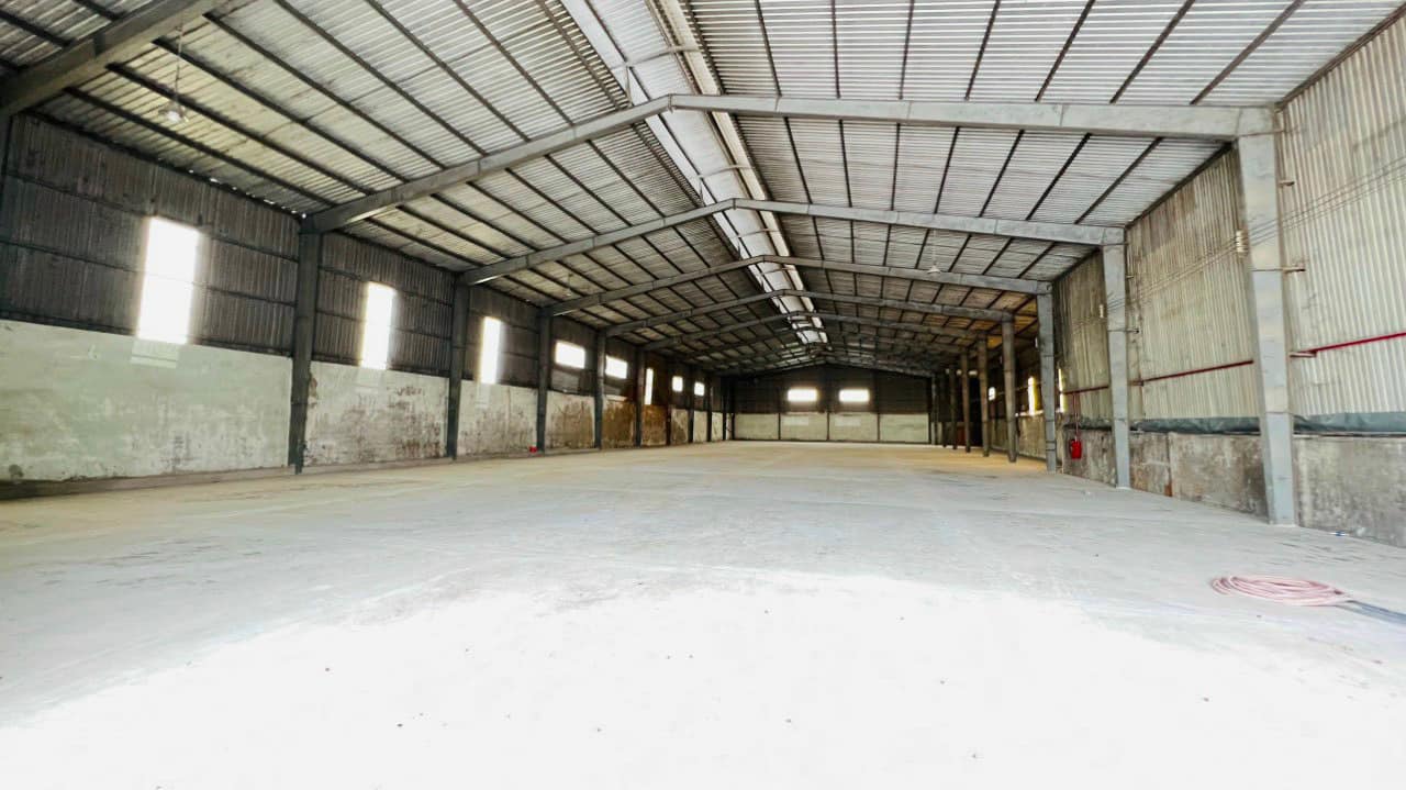 xưởng sản xuất giá rẻ 1000-2000m2 quận Bình Tân