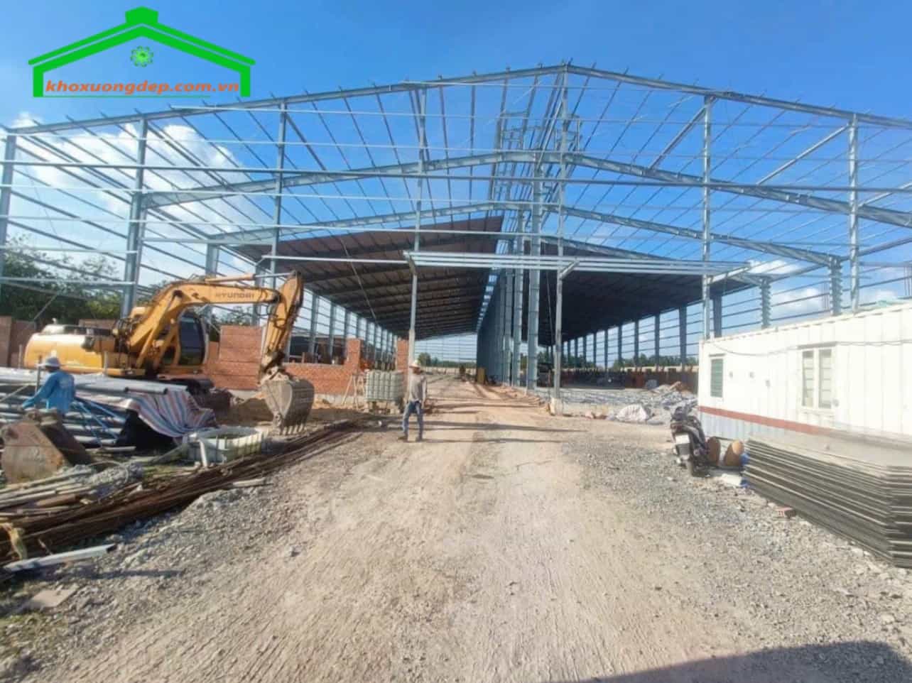 Xây dựng nhà xưởng tiền mua nguyên vật liệu có mắc không