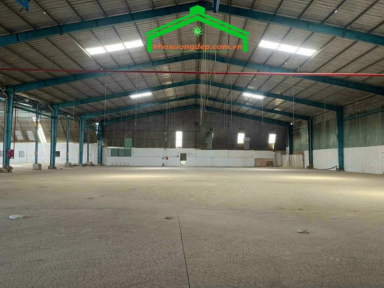 Bán hoặc cho thuê nhà xưởng 4000m2 CCN Tỉnh Lộ 10, Long An