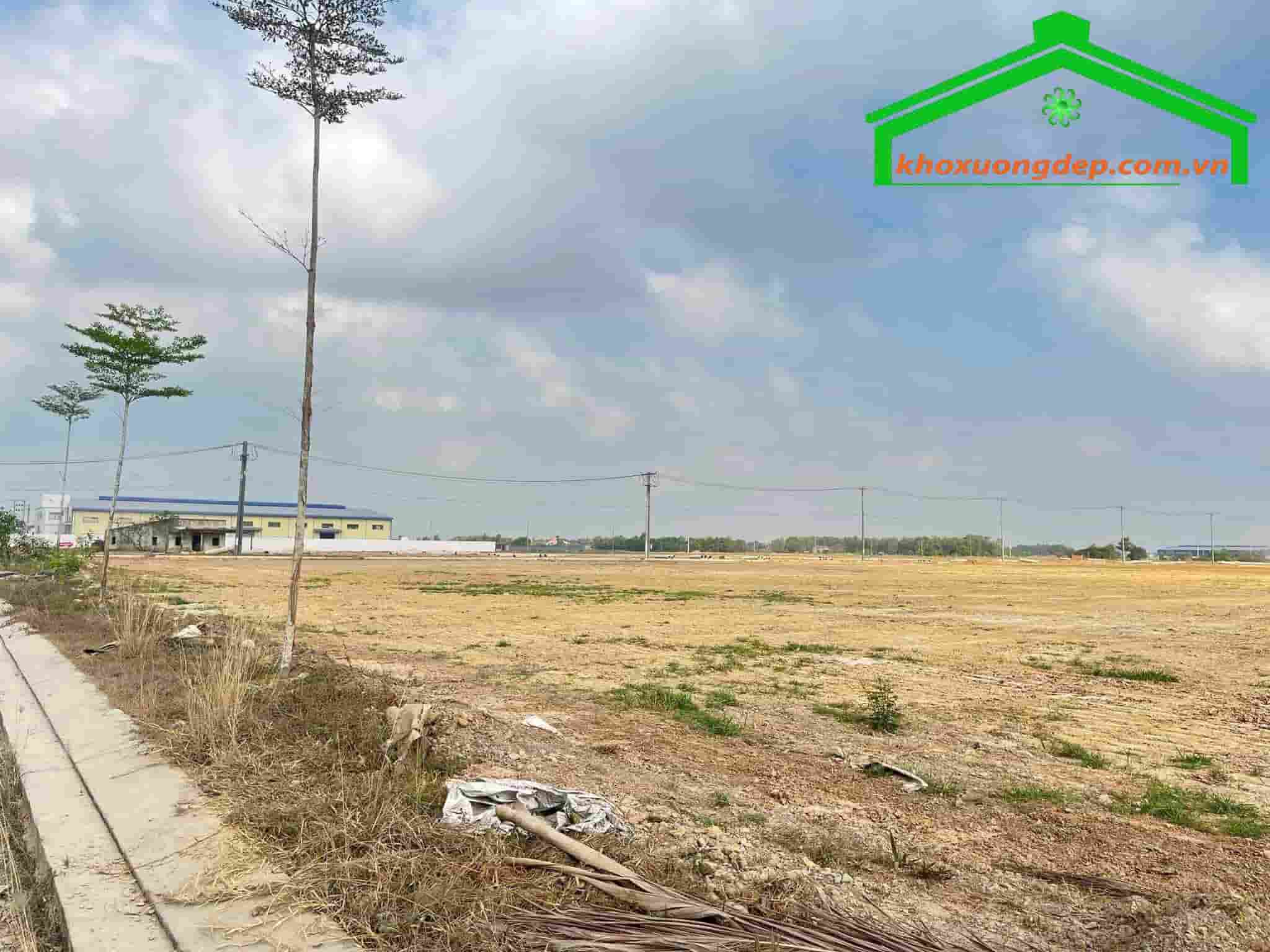 Bán 5-10 hecta đất trong KCN Hựu Thạnh