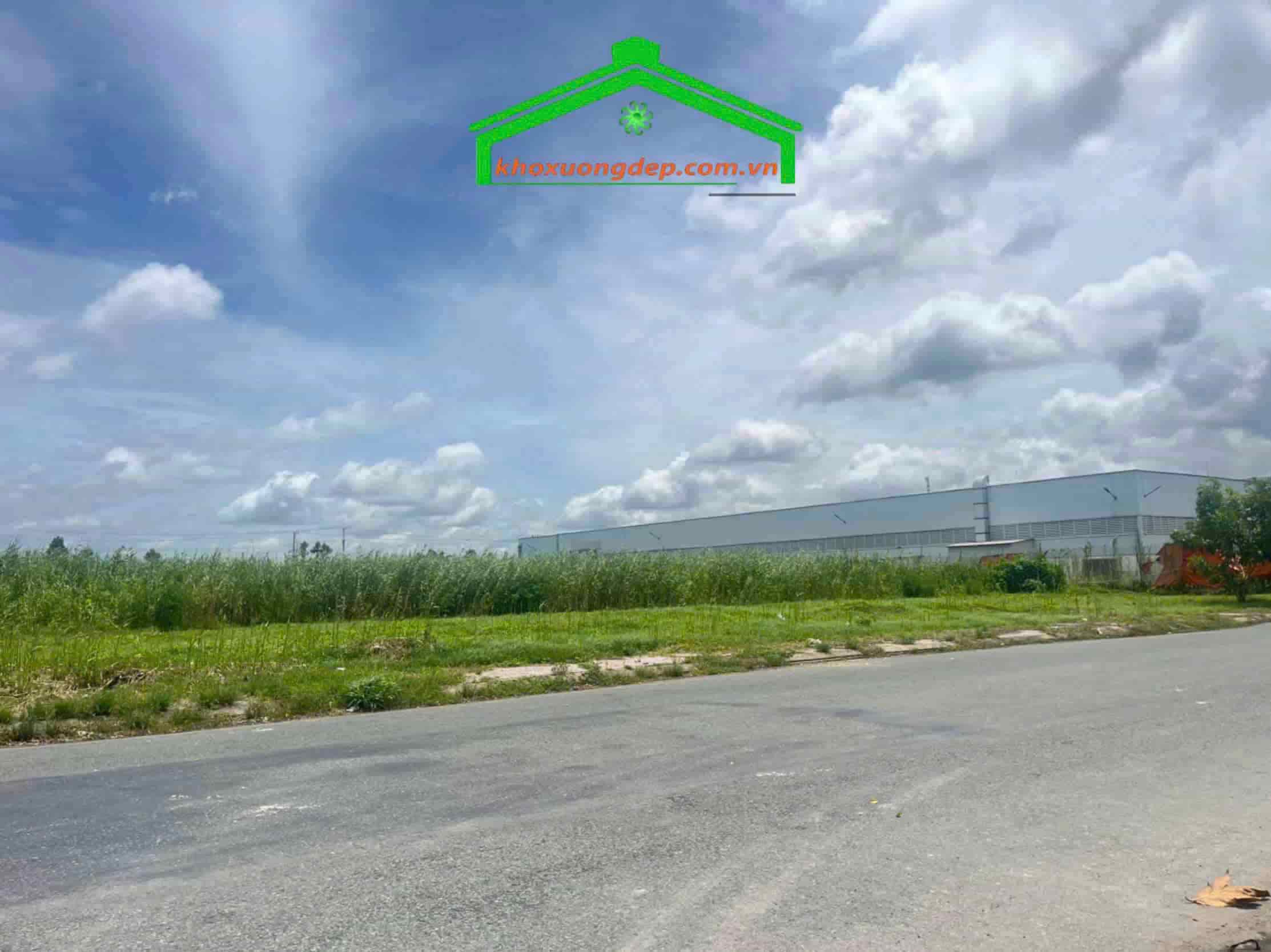 Bán đất công nghiệp 85.436m2 KCN Tân Kim, Long An