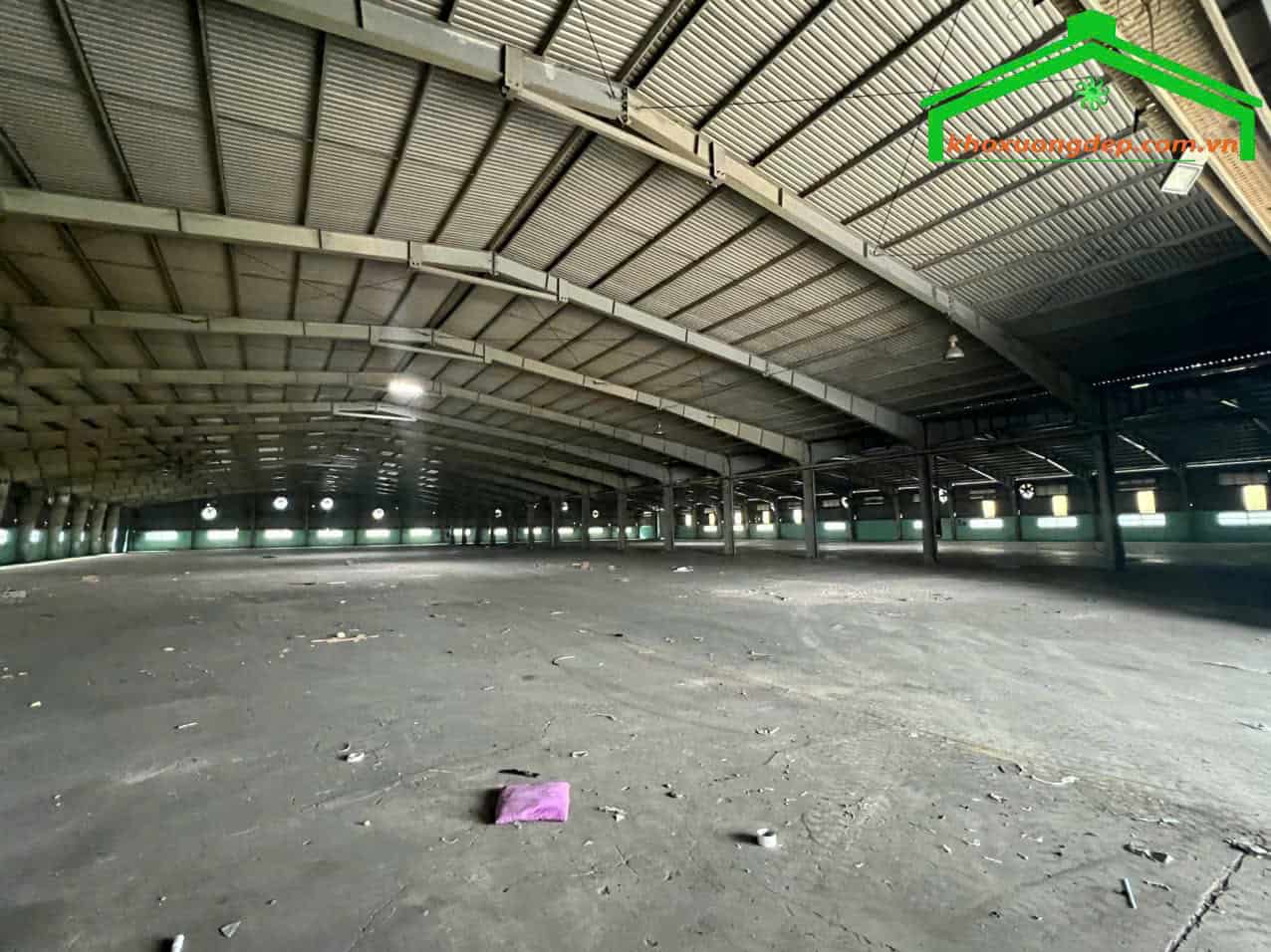 Cho thuê kho xưởng 1860m2 KCN Mỹ Phước III, huyện Bến Cát, tỉnh Bình Dương