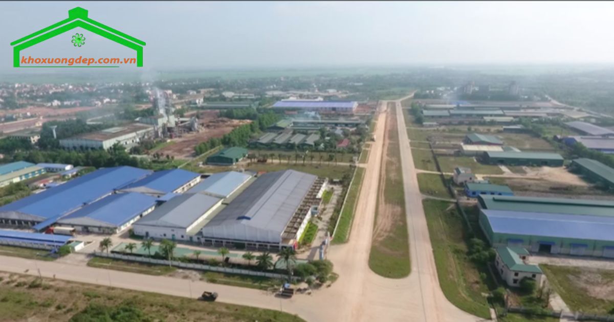 Với thời hạn thuê đất tối thiểu 50 năm, các doanh nghiệp có đủ thời gian để xây dựng hạ tầng, tối ưu hóa hoạt động sản xuất, kinh doanh và đầu tư vào các công nghệ tiên tiến, hiện đại.