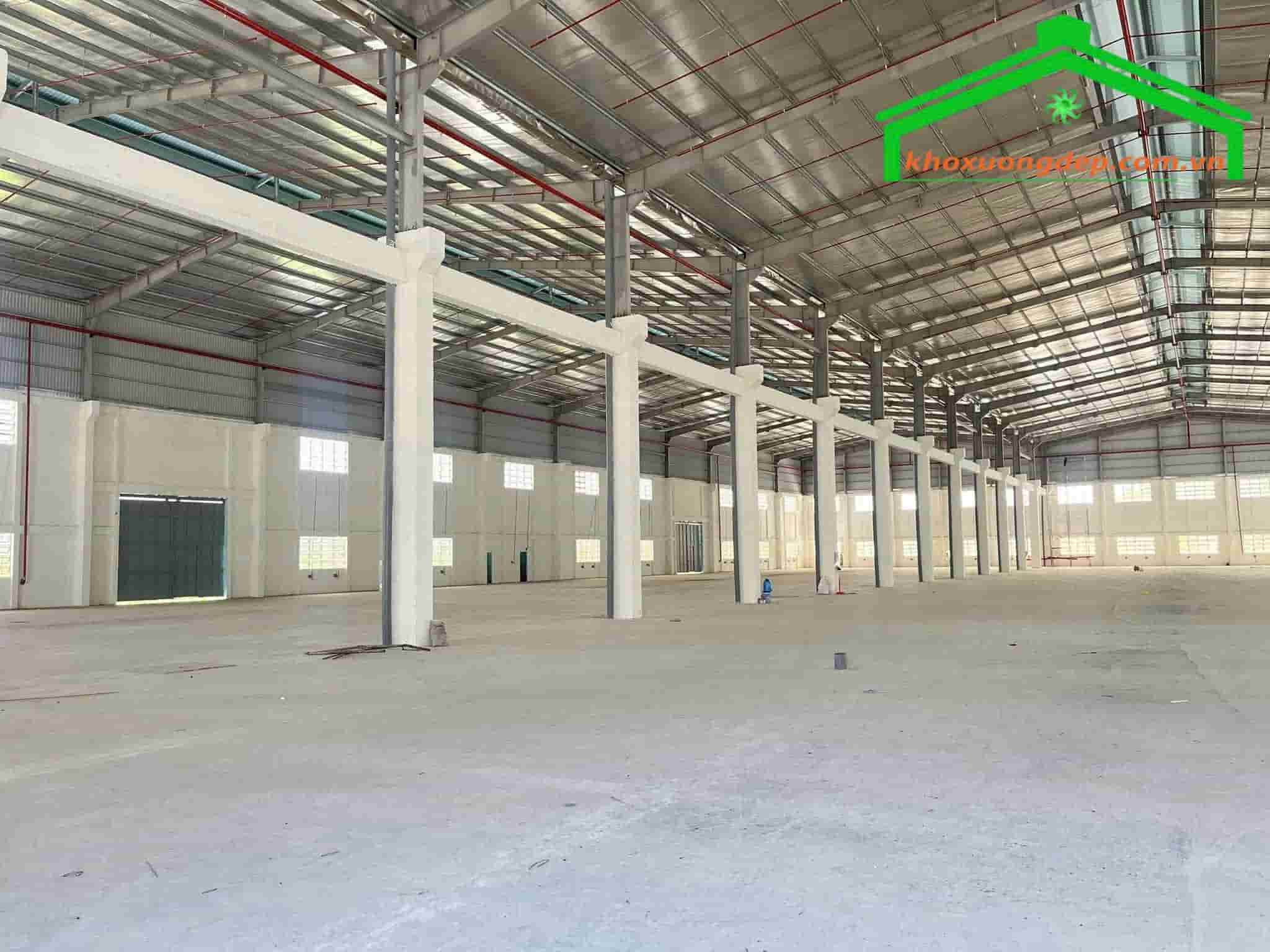 Cho thuê kho xưởng 6500m2 trong KCN Hòa Khánh, Đà Nẵng mới đẹp